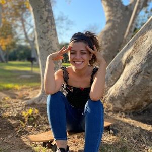 Meet your Posher, Mariana